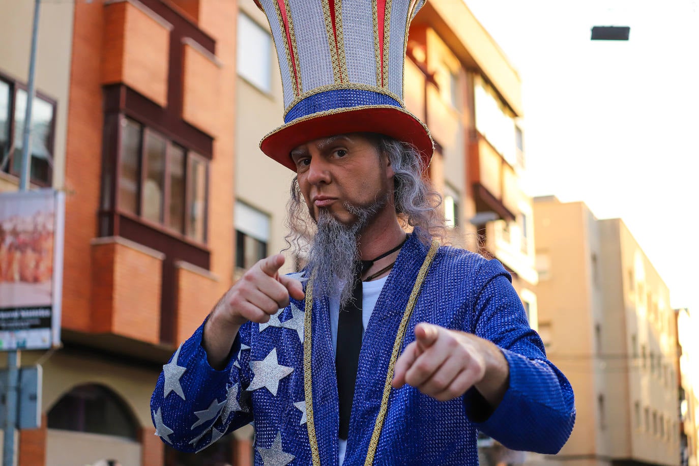 El último gran desfile de grupos del Carnaval de Cabezo de Torres, en imágenes