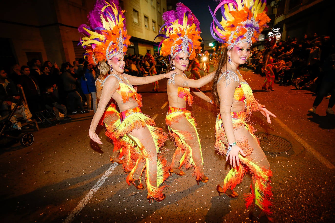 El último gran desfile de grupos del Carnaval de Cabezo de Torres, en imágenes