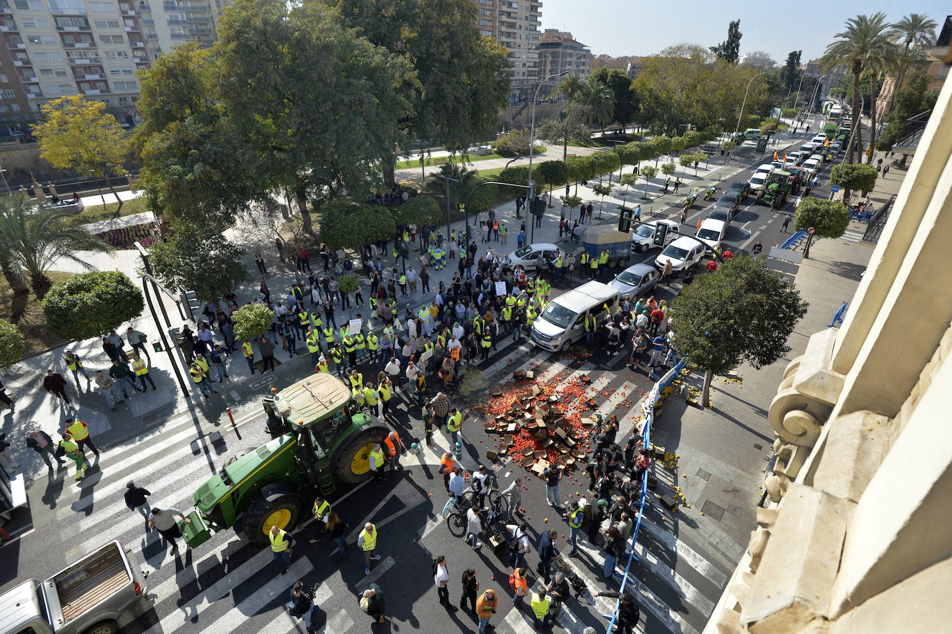 Las protestas de los agricultores llegan a Murcia el 21-F, en imágenes