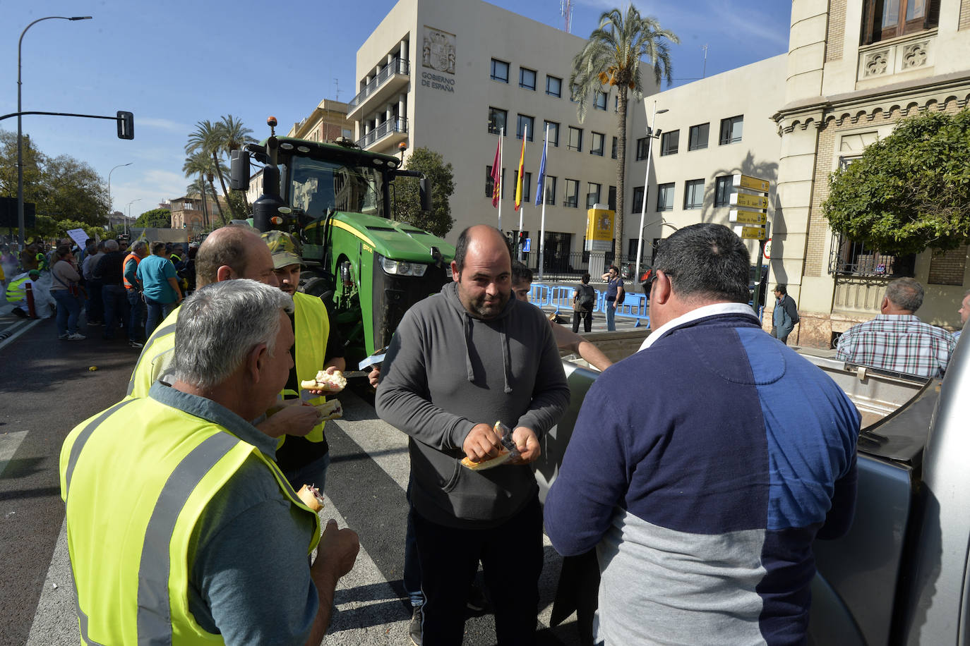 Las protestas de los agricultores llegan a Murcia el 21-F, en imágenes