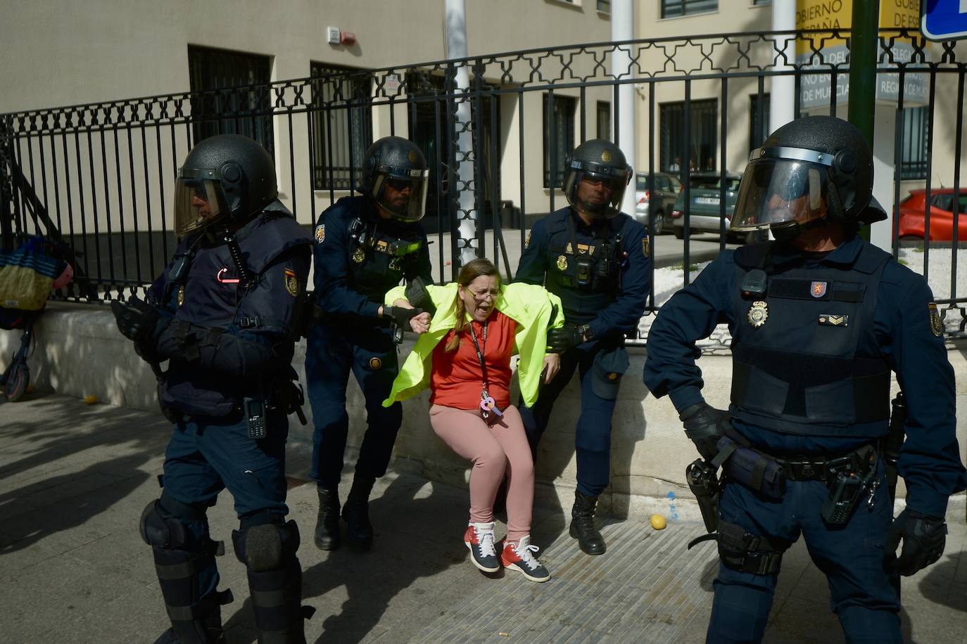 Las protestas de los agricultores llegan a Murcia el 21-F, en imágenes