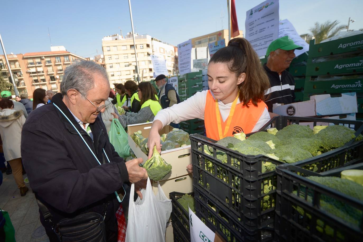 Las protestas de los agricultores llegan a Murcia el 21-F, en imágenes