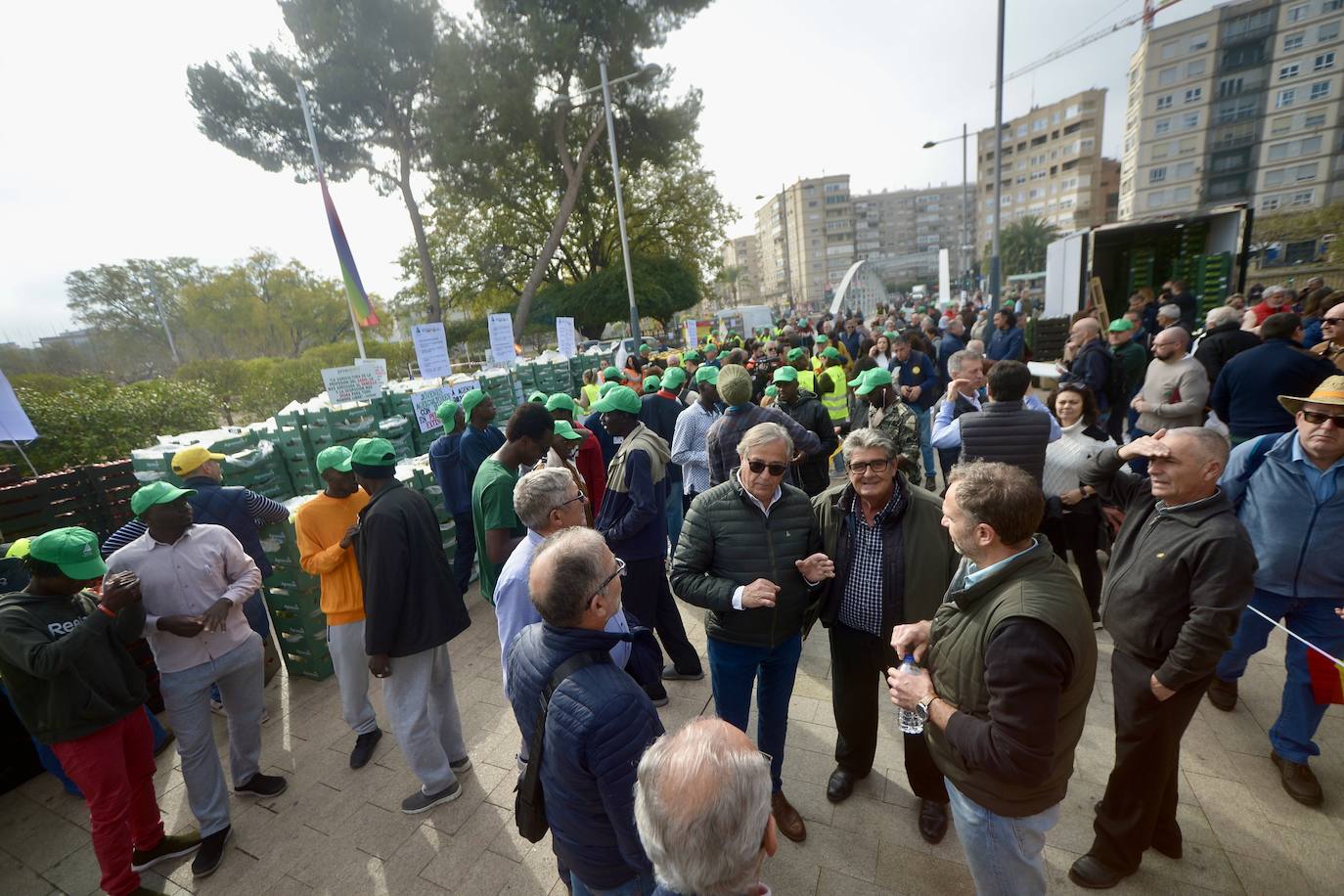 Las protestas de los agricultores llegan a Murcia el 21-F, en imágenes