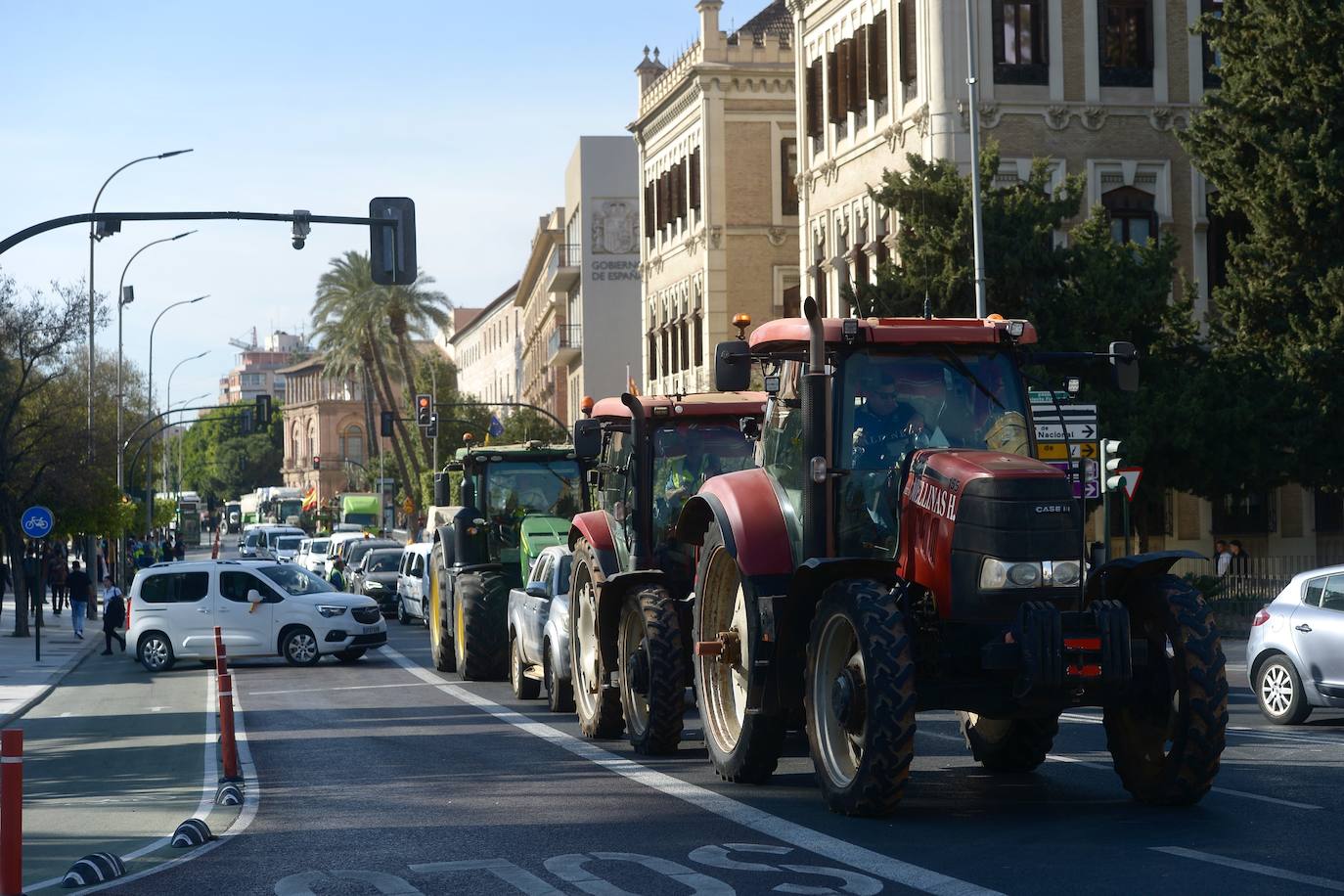 Las protestas de los agricultores llegan a Murcia el 21-F, en imágenes