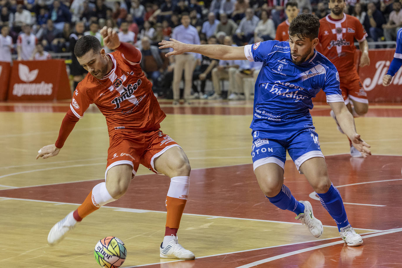 Las imágenes del Jimbee-Manzanares (1-1)