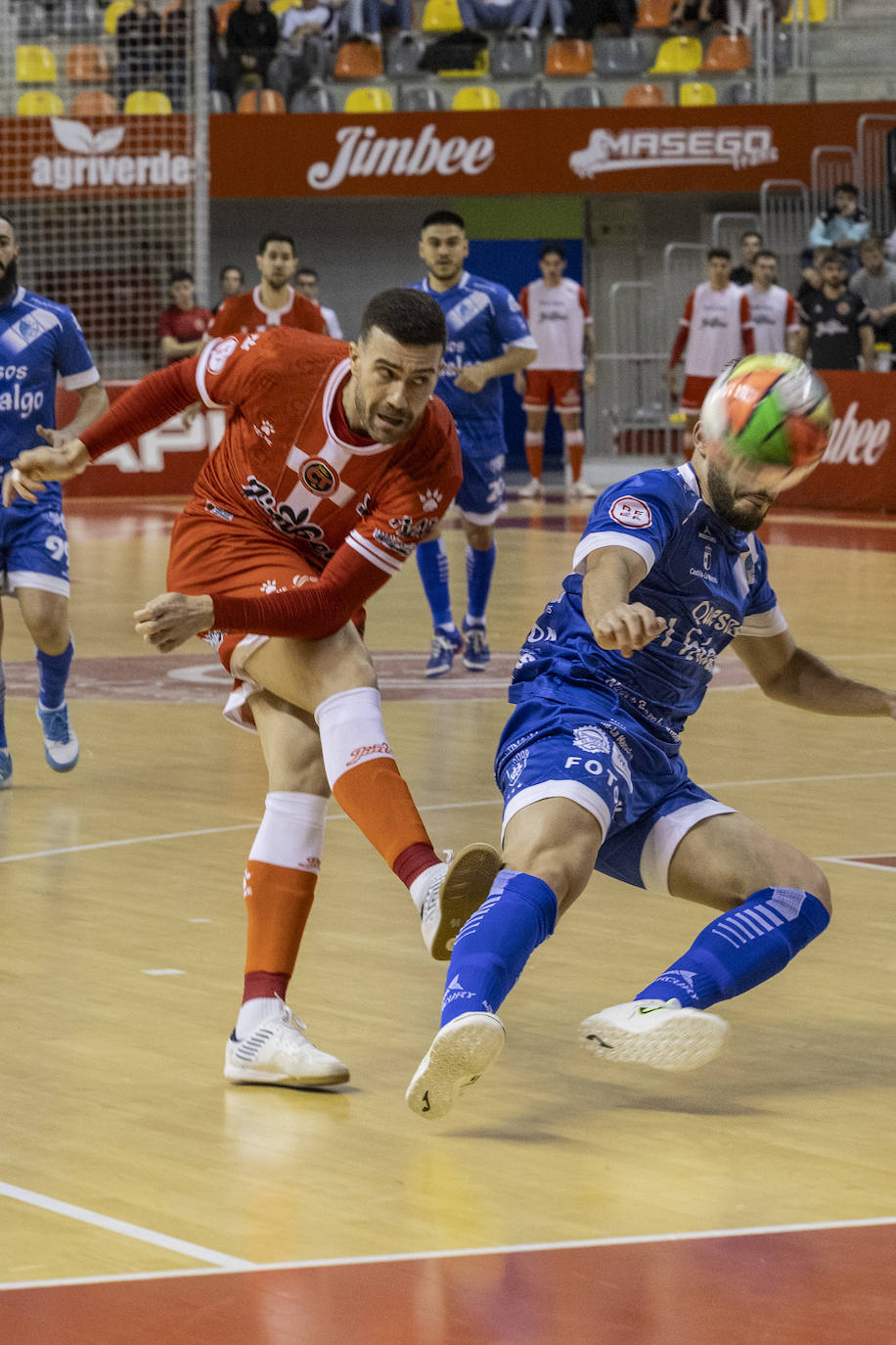 Las imágenes del Jimbee-Manzanares (1-1)