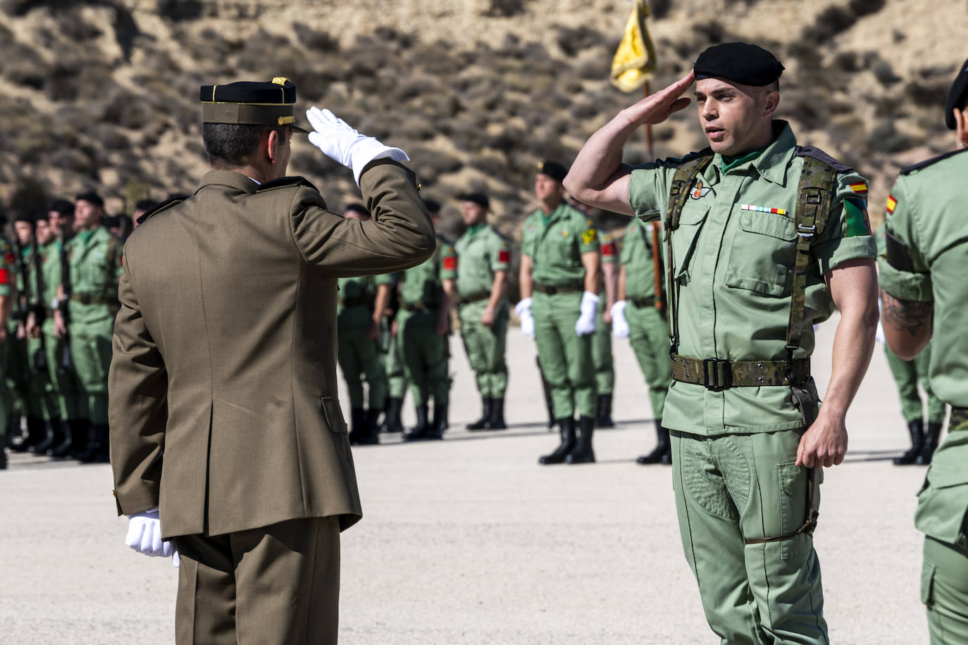 El acto para conmemorar los 70 años de la creación de las fuerzas paracaidistas, en imágenes