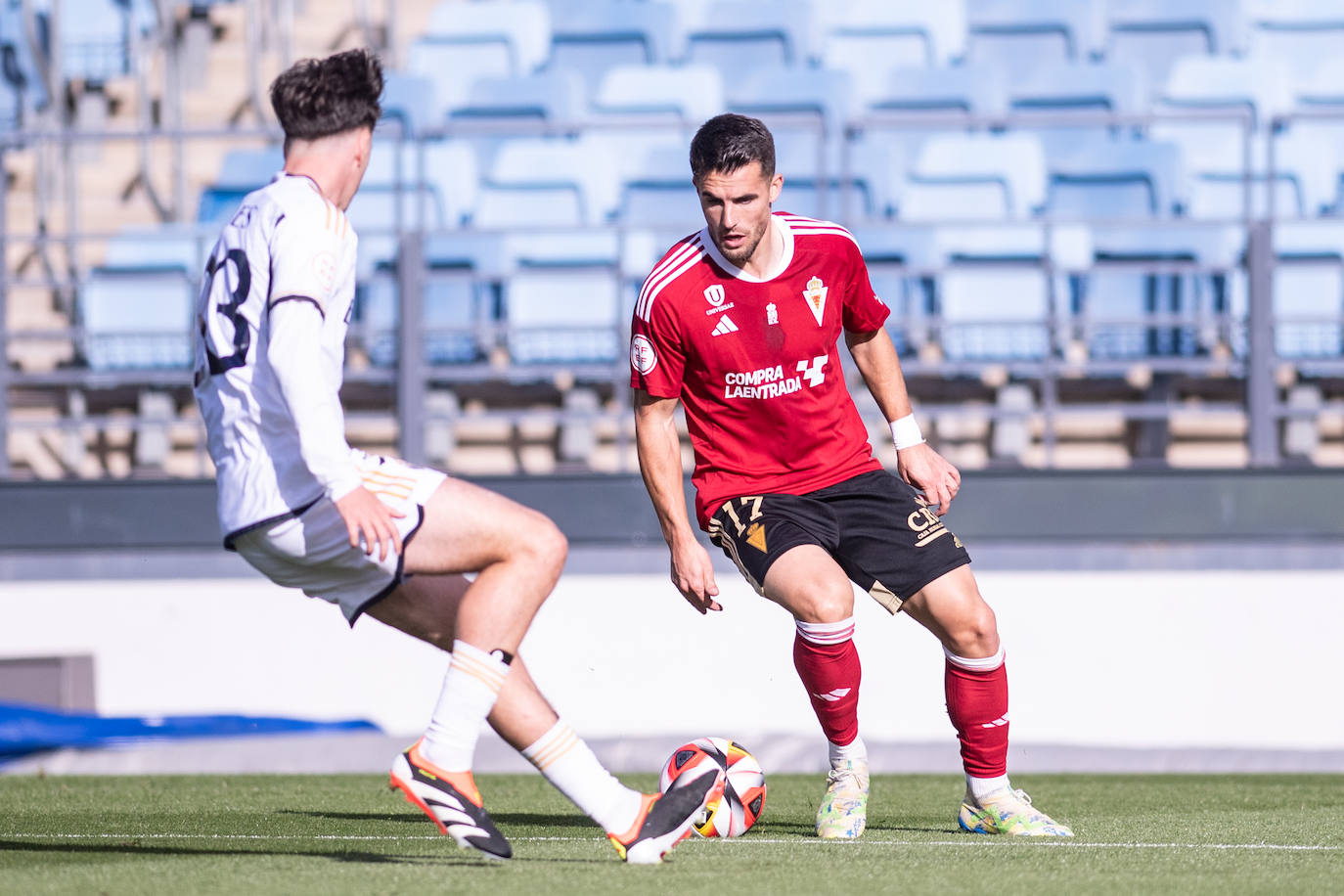 El partido del Real Murcia contra el Real Madrid Castilla, en imágenes