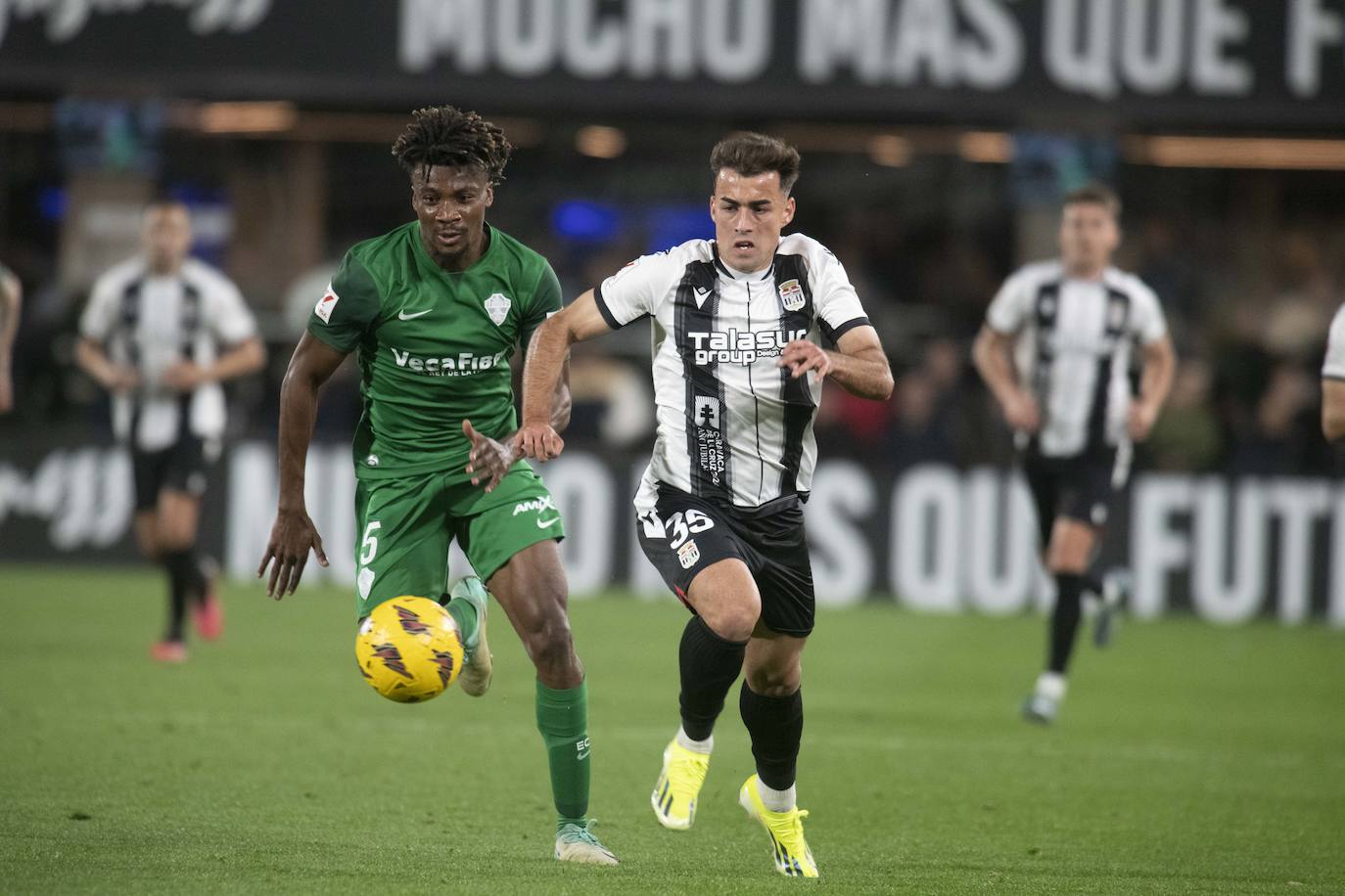 La derrota del Cartagena frente al Elche, en imágenes