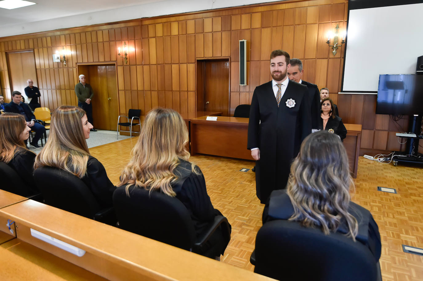 Acto de juramento de cinco nuevos jueces de la Escuela Judicial con destino a la Región de Murcia