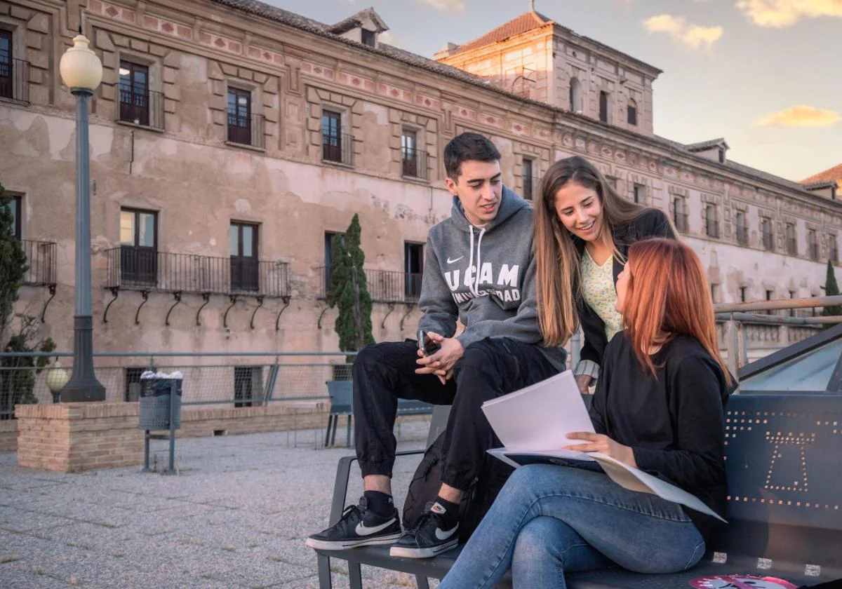 The Catholic University opens the pre-registration period for the 24-25 course