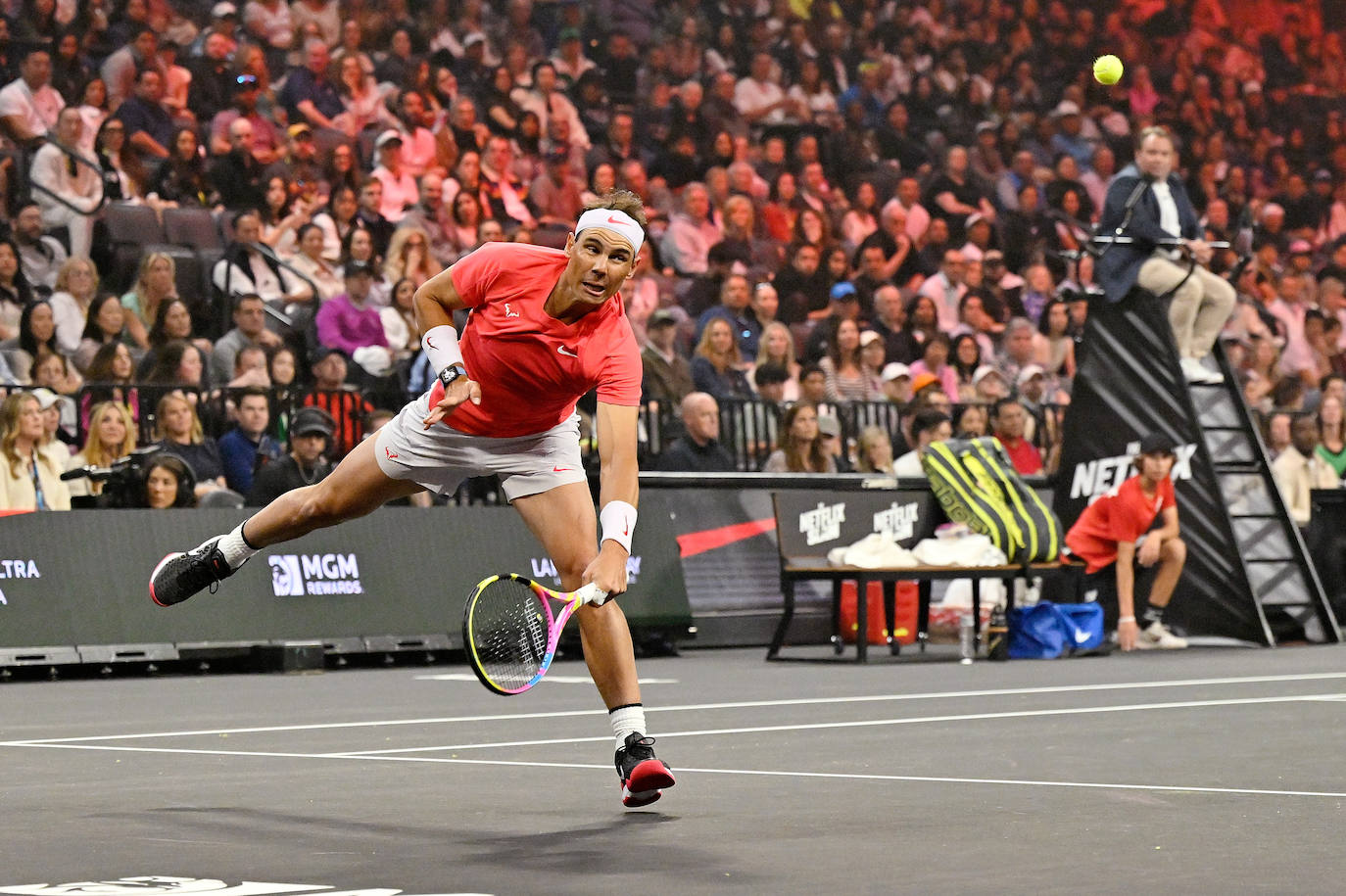 El partido entre Carlos Alcaraz y Rafa Nadal, en imágenes