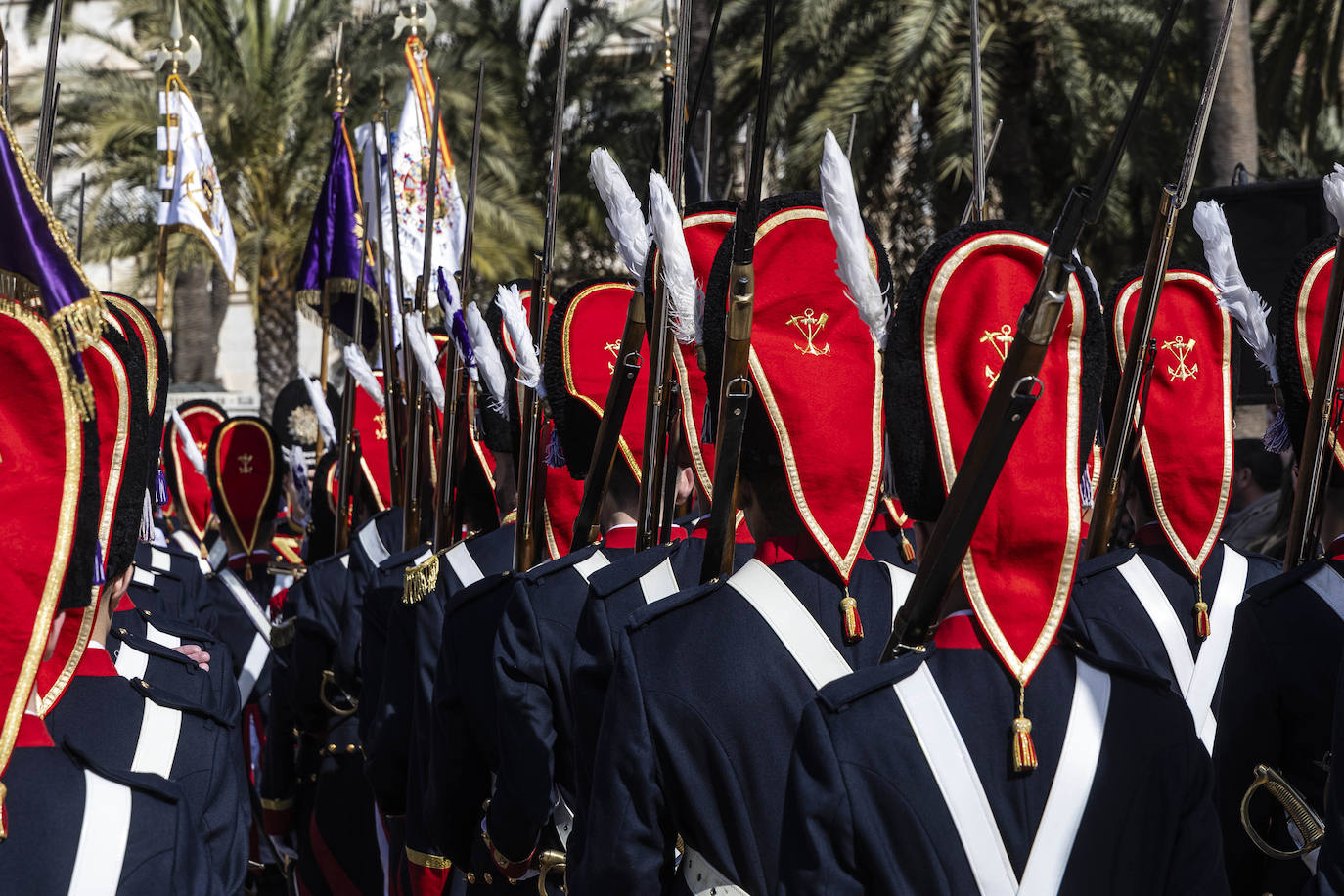Los granaderos marrajos recuerdan a los héroes en Cartagena