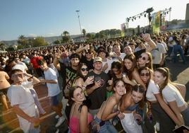 Asistentes a la última macrofiesta universitaria celebrada en La Fica, el pasado mes de octubre.