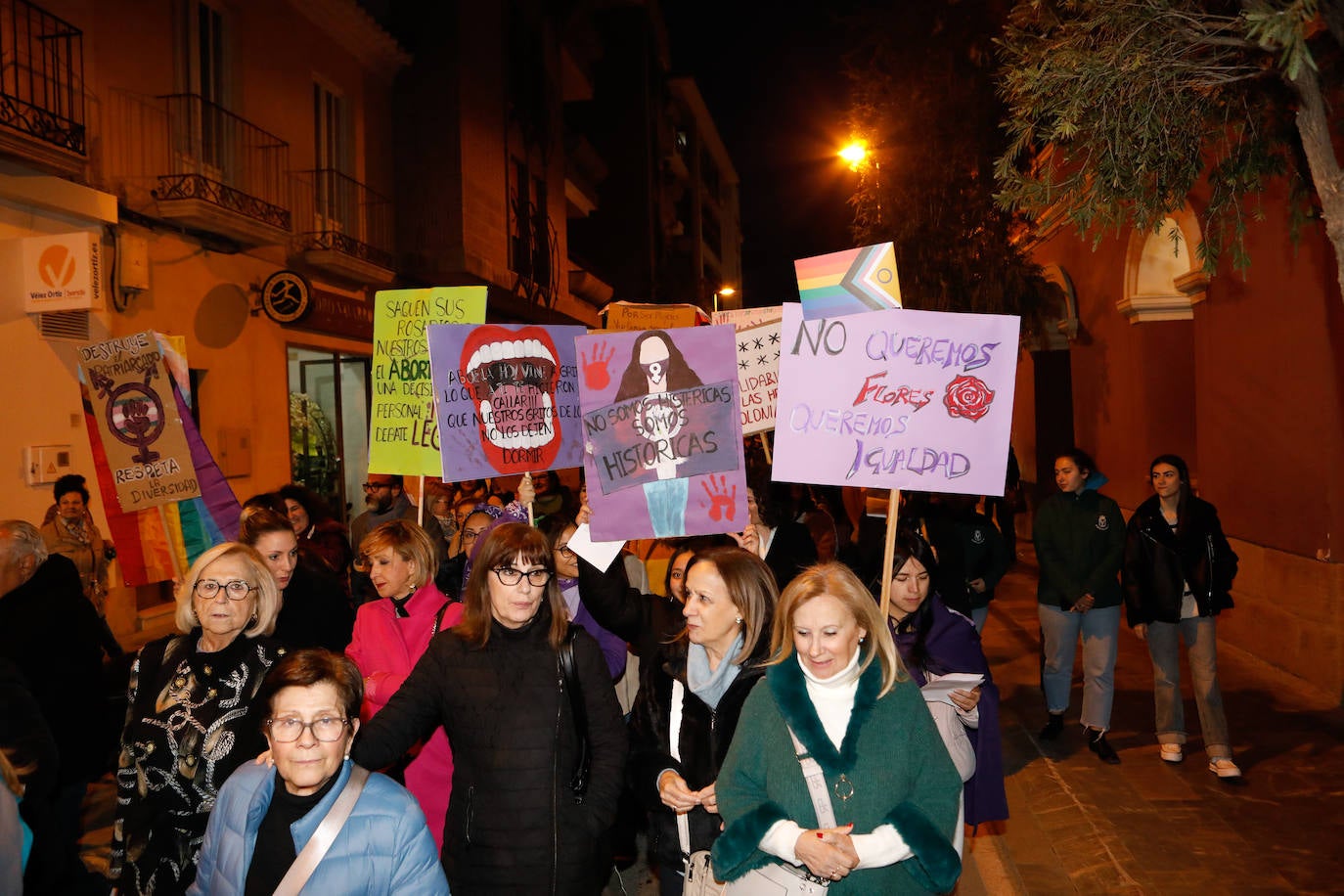 Manifestación en Lorca por el 8M, en imágenes