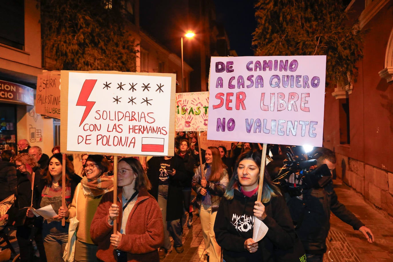 Manifestación en Lorca por el 8M, en imágenes