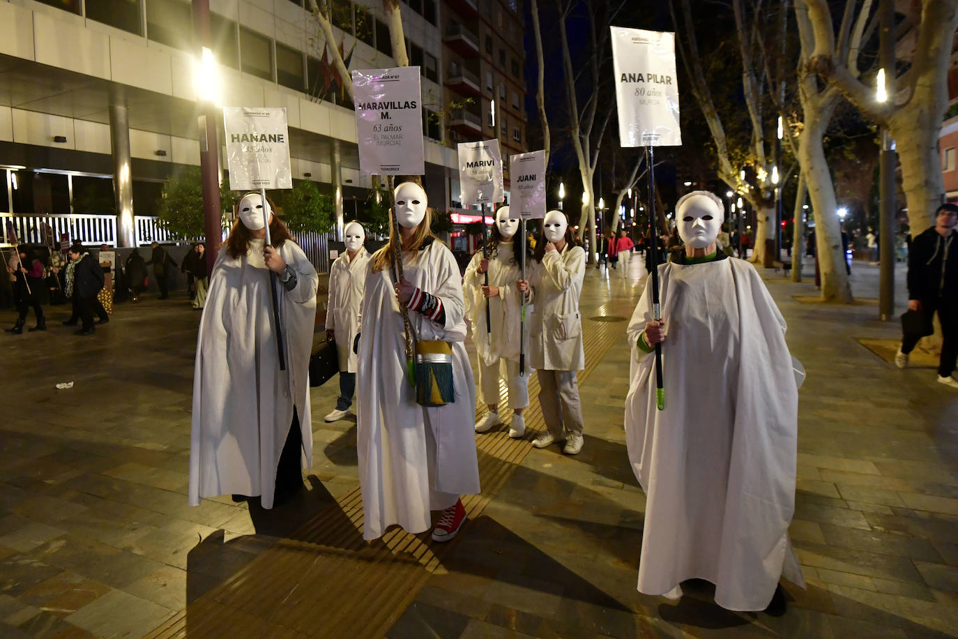 La manifestación del 8M en Murcia, en imágenes