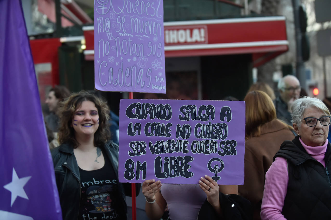 La manifestación del 8M en Murcia, en imágenes