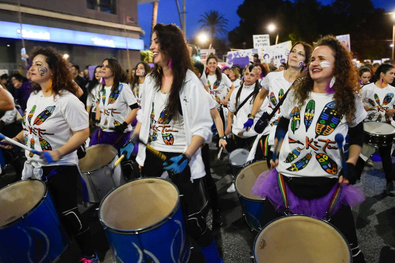 La manifestación del 8M en Murcia, en imágenes