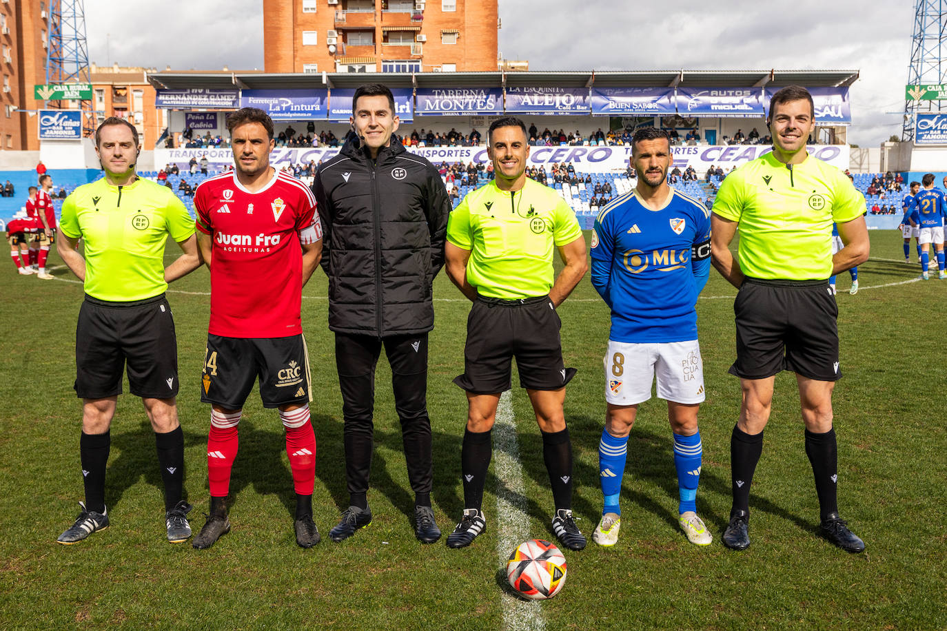 La derrota del Real Murcia frente al Linares Deportivo, en imágenes