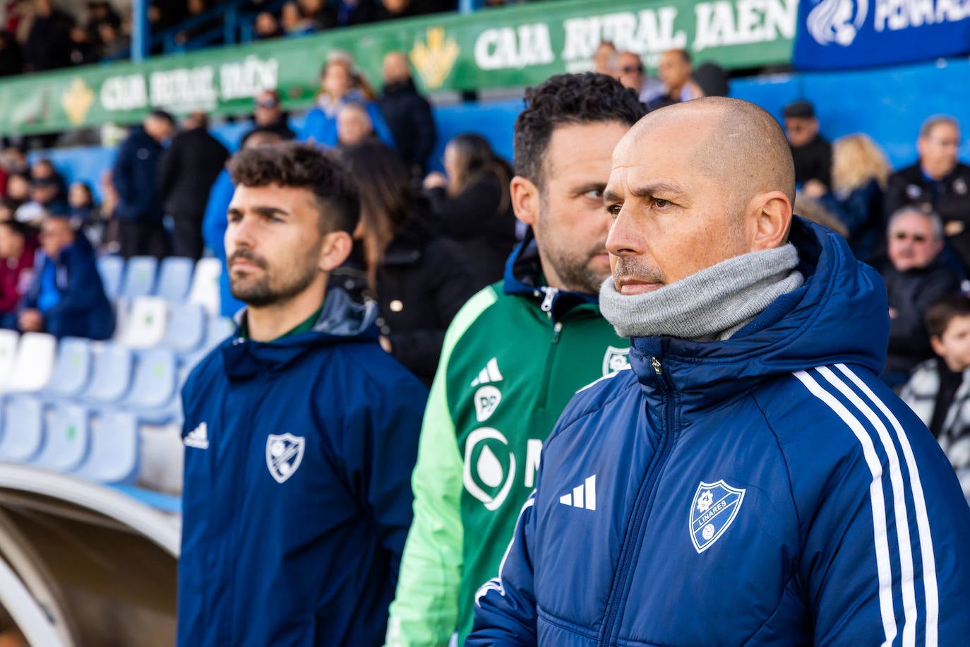 La derrota del Real Murcia frente al Linares Deportivo, en imágenes