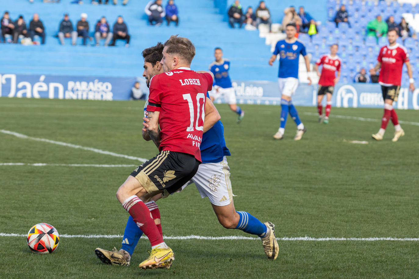 La derrota del Real Murcia frente al Linares Deportivo, en imágenes