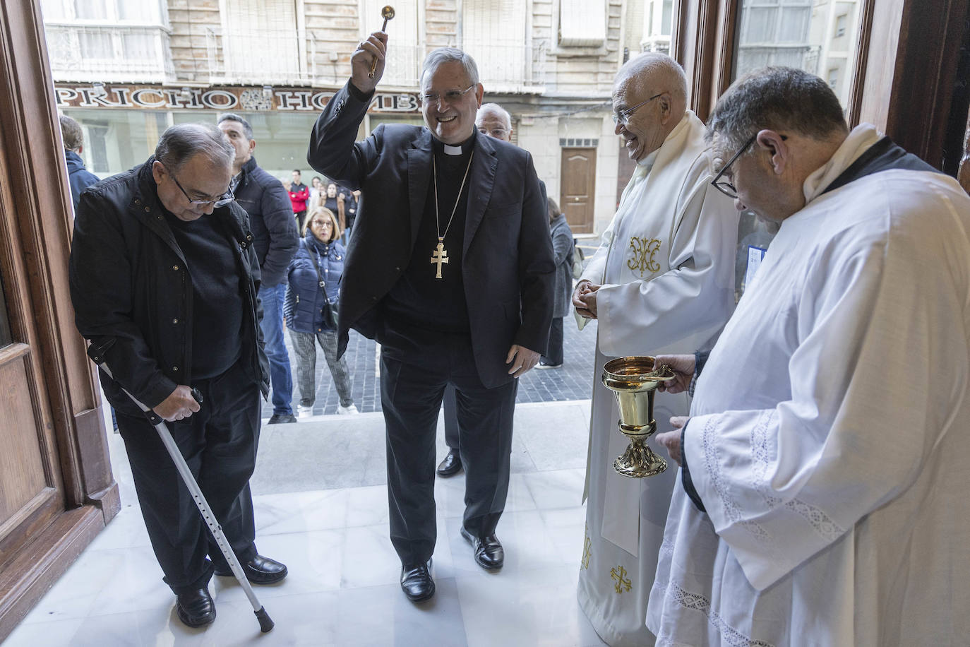 Las imágenes de la reapertura de la basílica de la Virgen de la Caridad de Cartagena