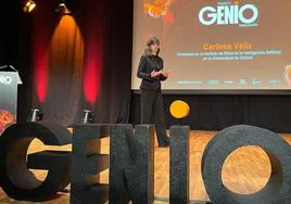 La filósofa Carissa Véliz, durante su ponencia en los Premios GENIO Innovación, este jueves, en Murcia