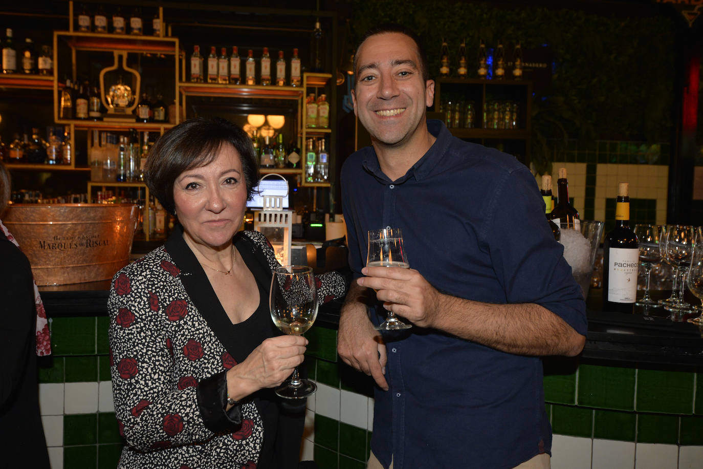 Las imágenes del cóctel de bienvenida en el Mercado de Correos de Murcia