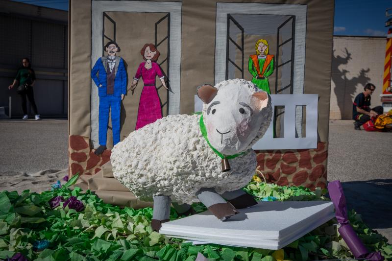 La cremà de las fallas del colegio de Hurchillo, en imágenes