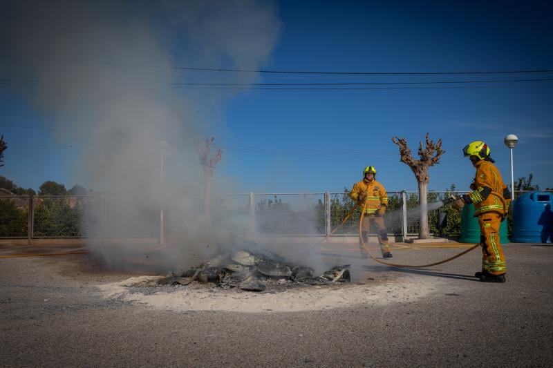 La cremà de las fallas del colegio de Hurchillo, en imágenes