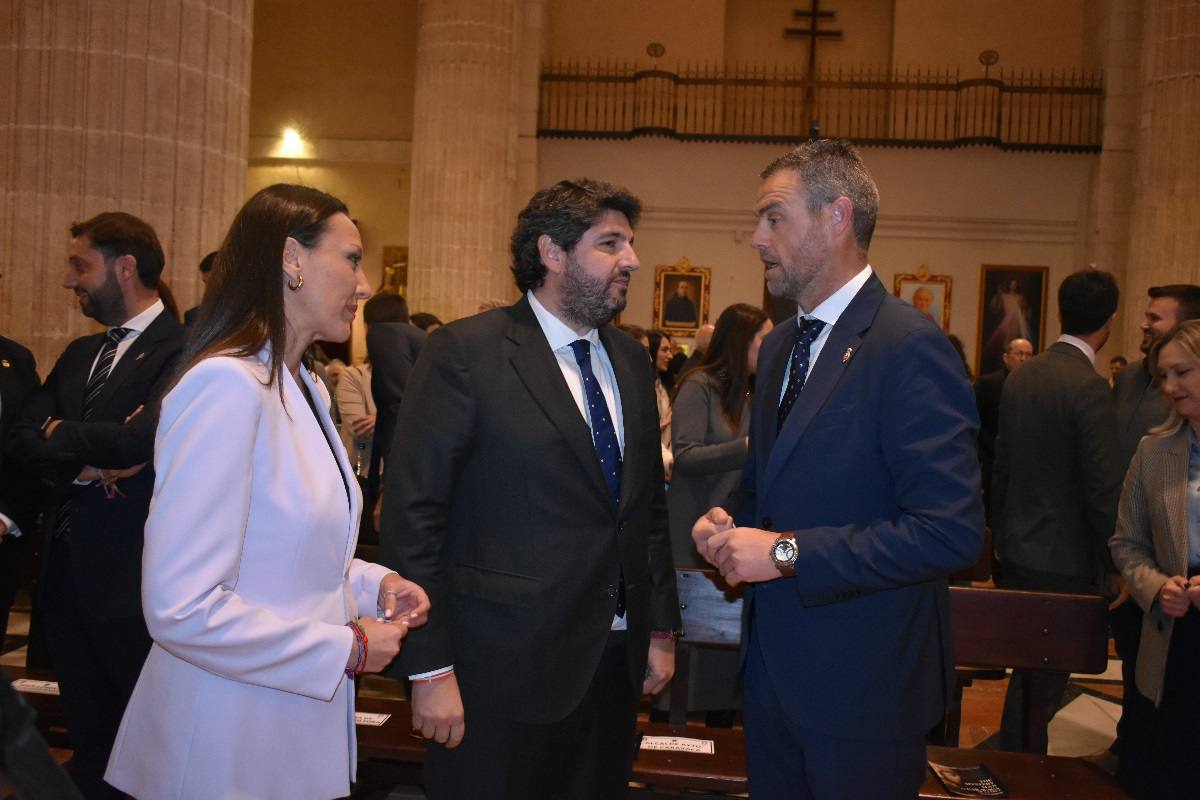 La Compañía abre sus puertas a «The Mystery Man»