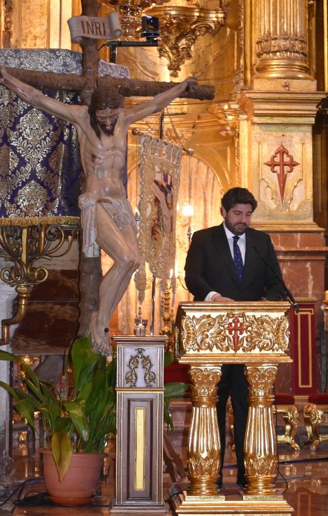 La Compañía abre sus puertas a «The Mystery Man»