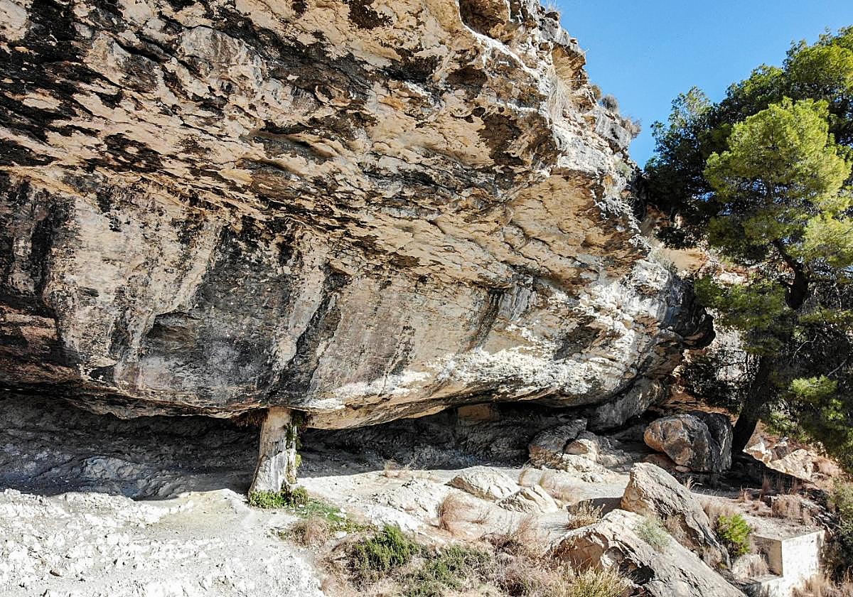 Cueva negra.