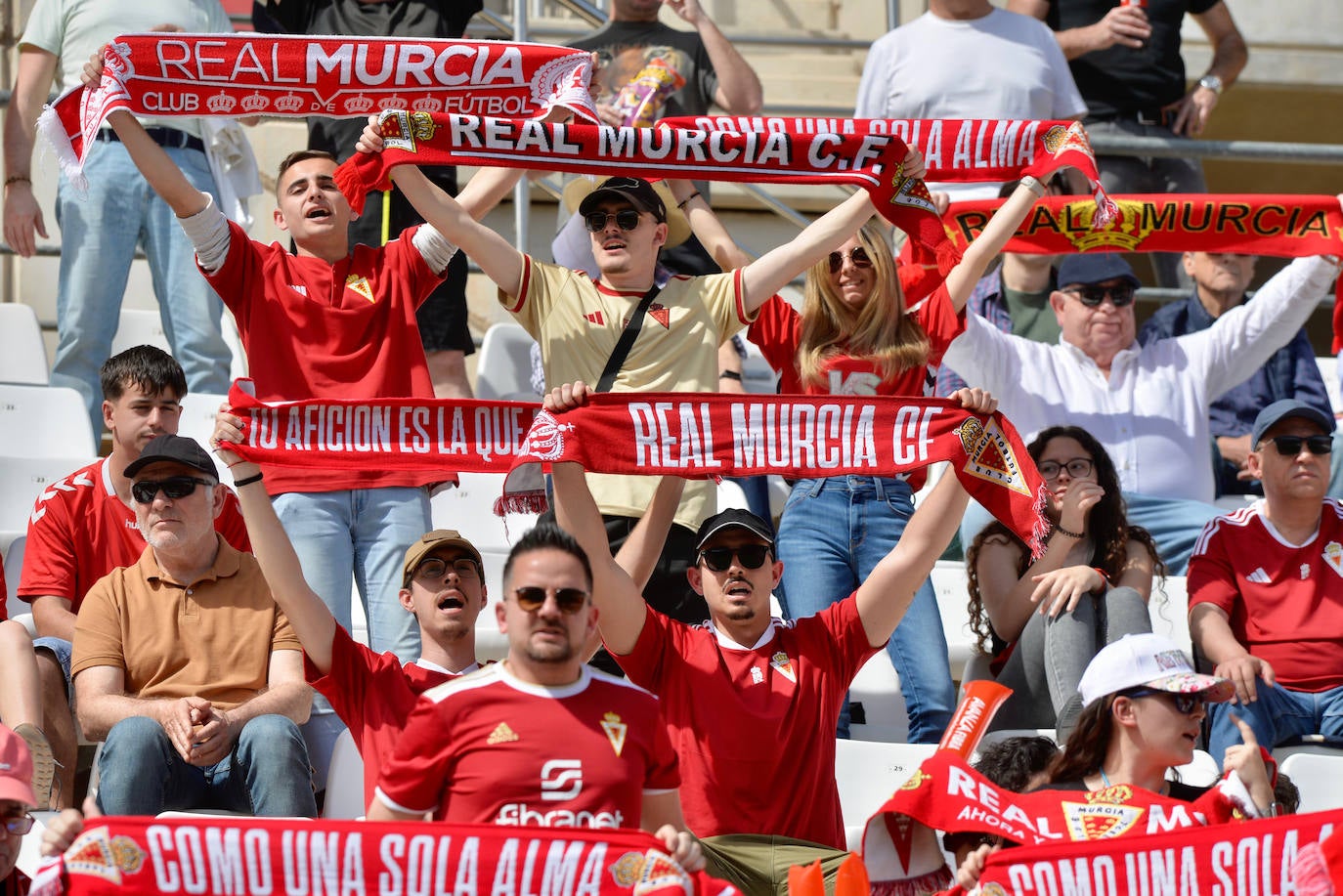 El empate del Real Murcia frente al Ibiza, en imágenes