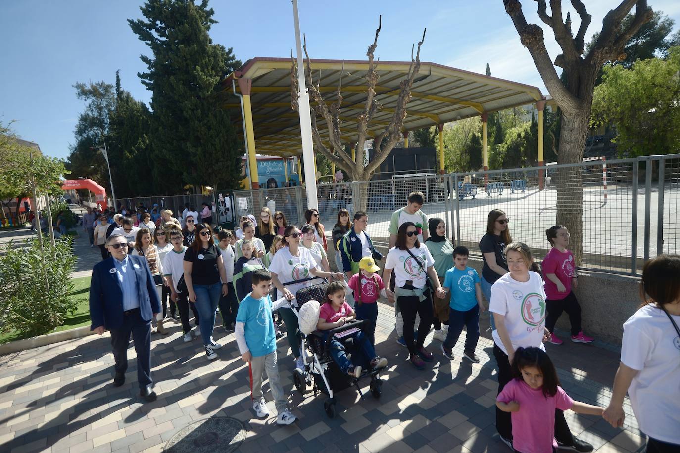 &#039;Paseo solidario&#039; para apoyar a dos niñas con enfermedades raras