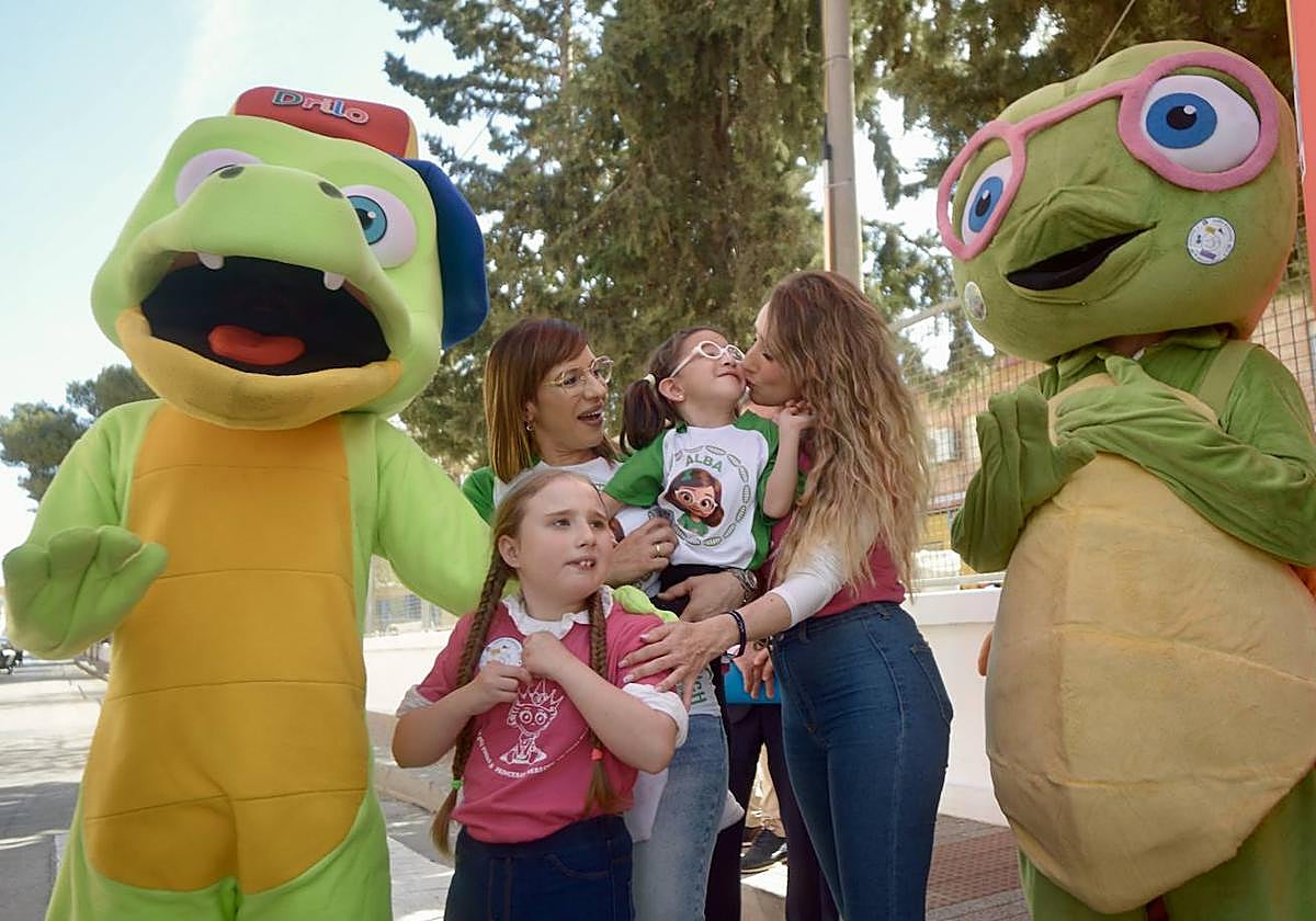 &#039;Paseo solidario&#039; para apoyar a dos niñas con enfermedades raras