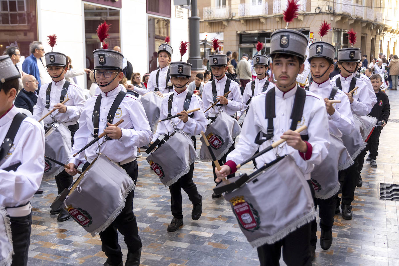 La ofrenda floral de Viernes de Dolores de Cartagena, en imágenes