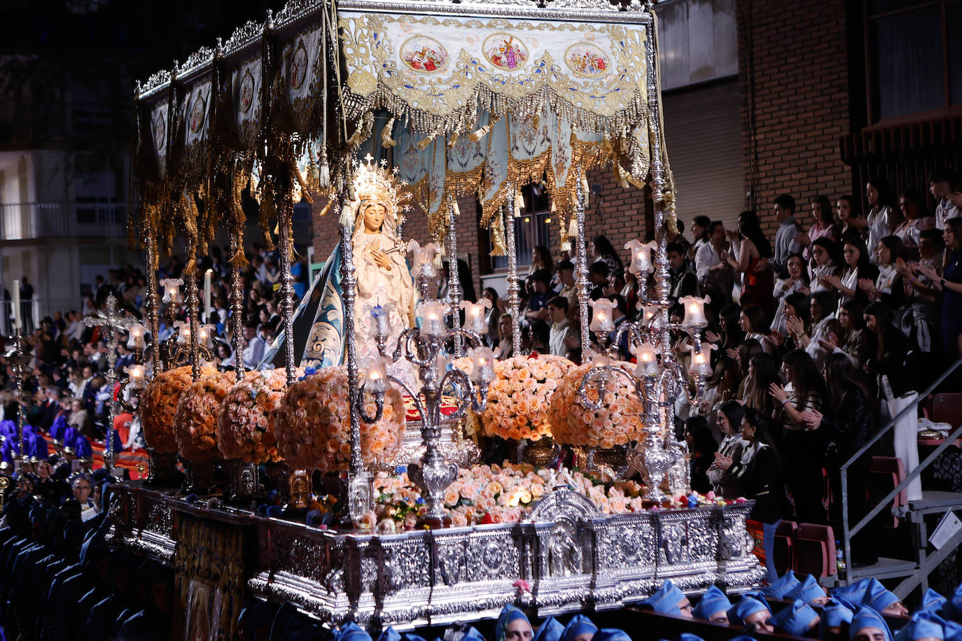 La procesión del Viernes de Dolores en Lorca, en imágenes