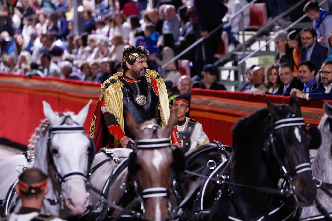 La procesión del Viernes de Dolores en Lorca, en imágenes