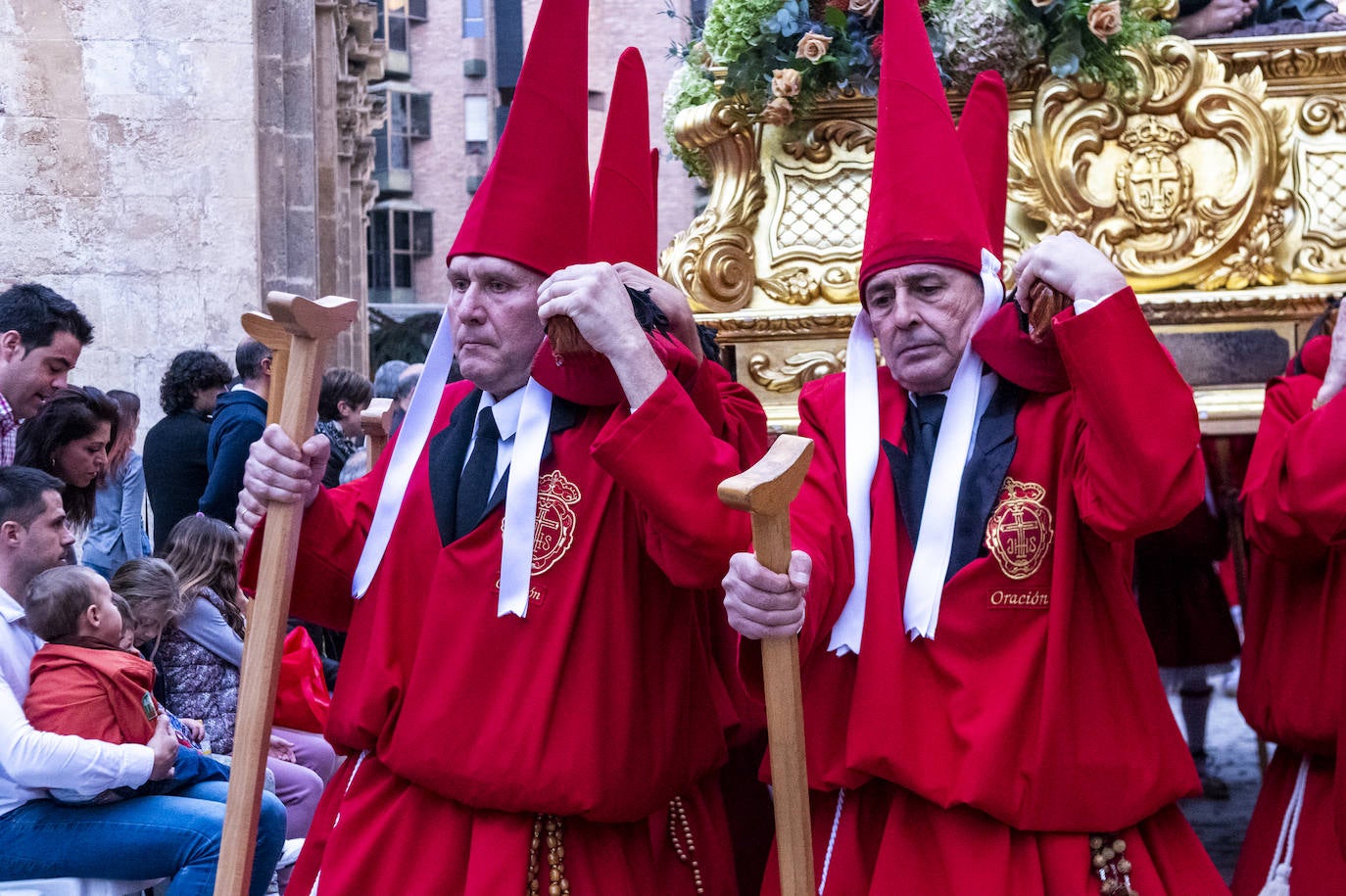 La procesión de la Caridad del Sábado de Pasión de Murcia, en imágenes