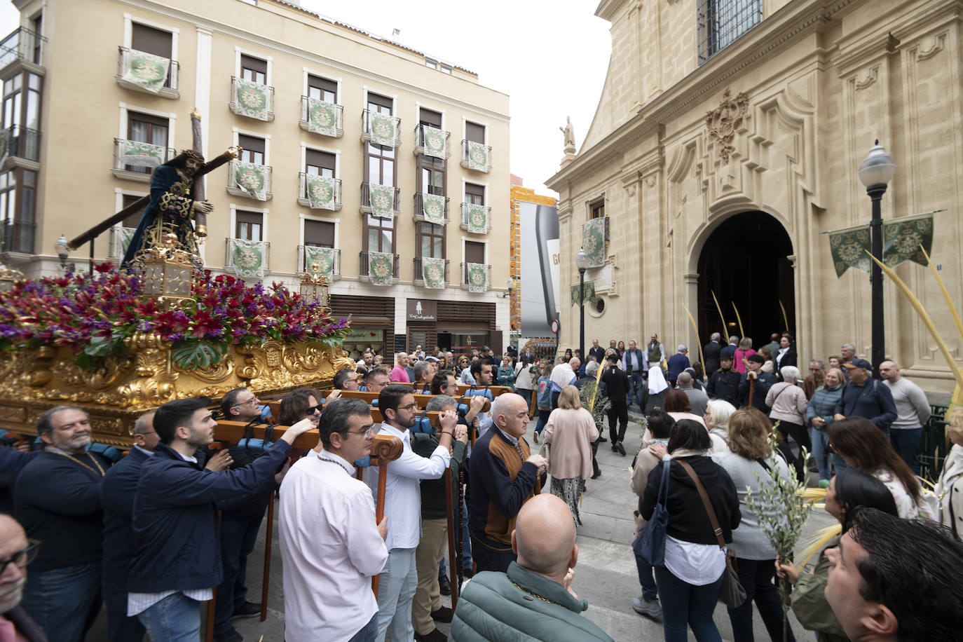 Imágenes de la mañana de Domingo de Ramos, en Murcia