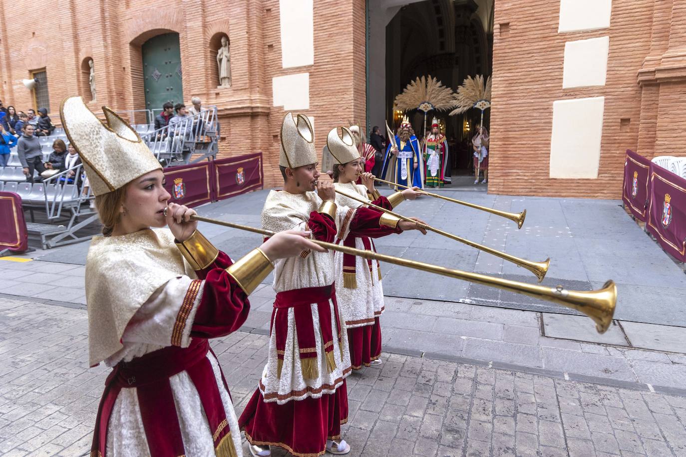 La lluvia obliga a suspender la procesión de La Burrica en Cartagena