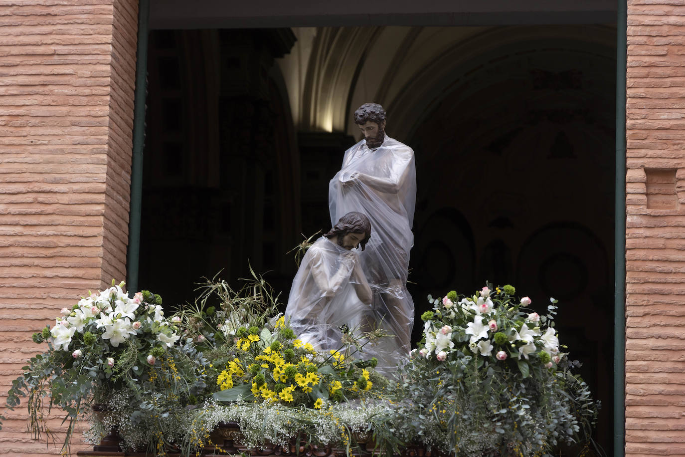 La lluvia obliga a suspender la procesión de La Burrica en Cartagena