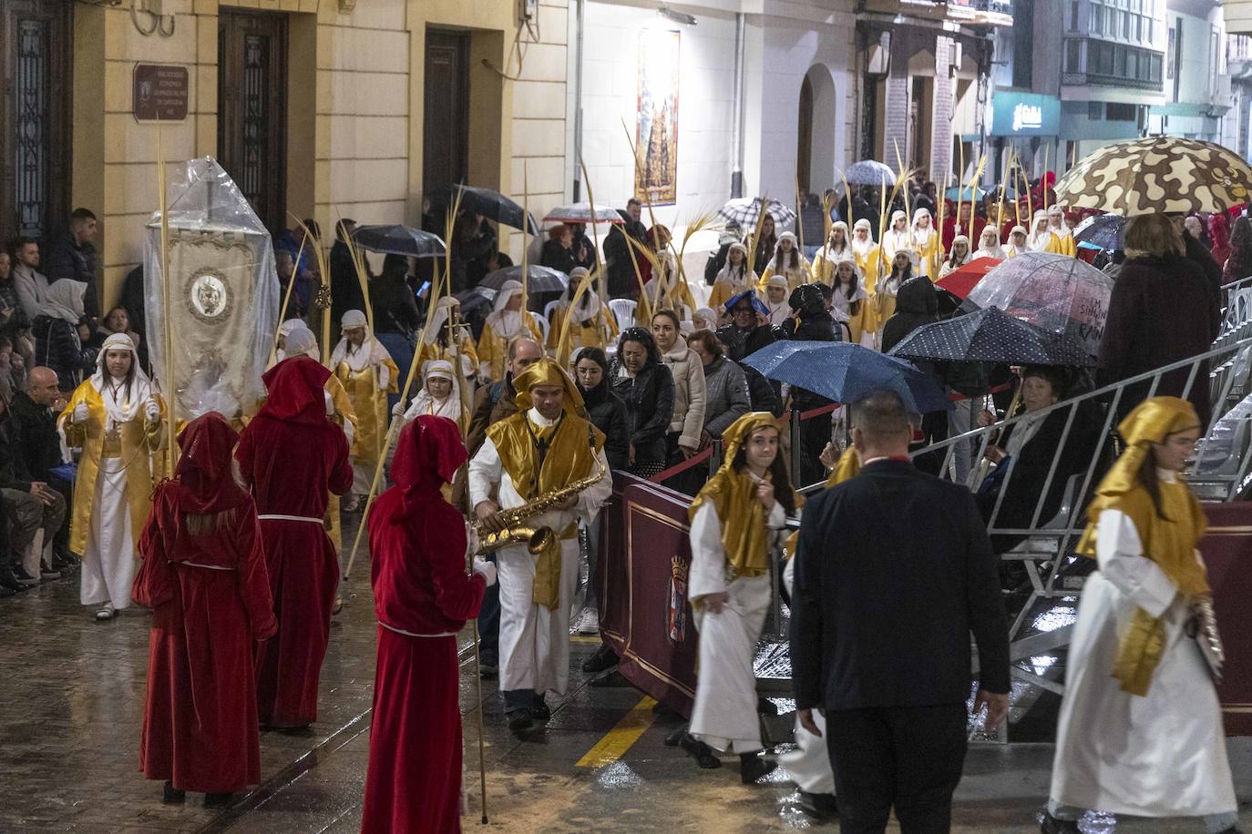La lluvia obliga a suspender la procesión de La Burrica en Cartagena