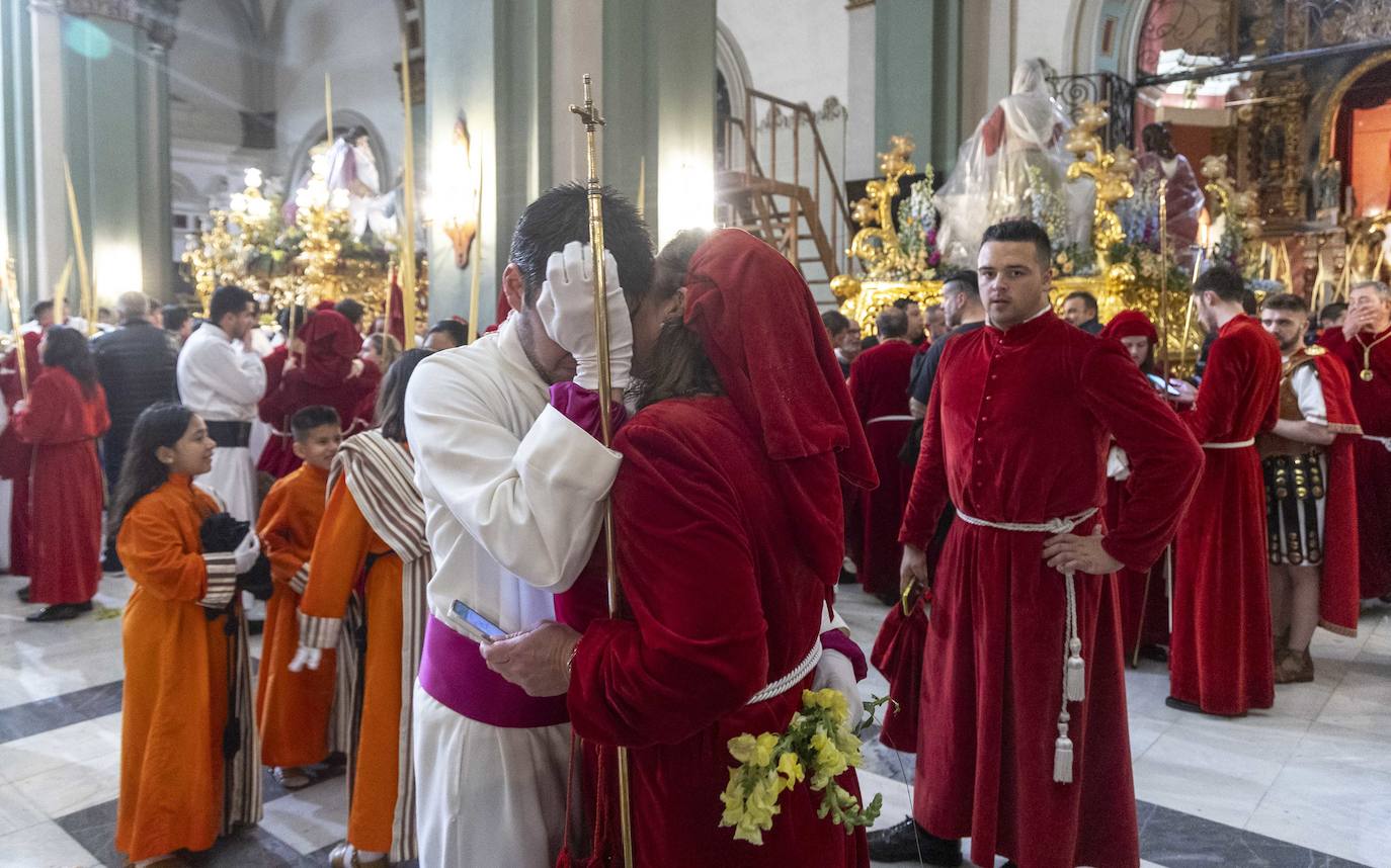 La lluvia obliga a suspender la procesión de La Burrica en Cartagena