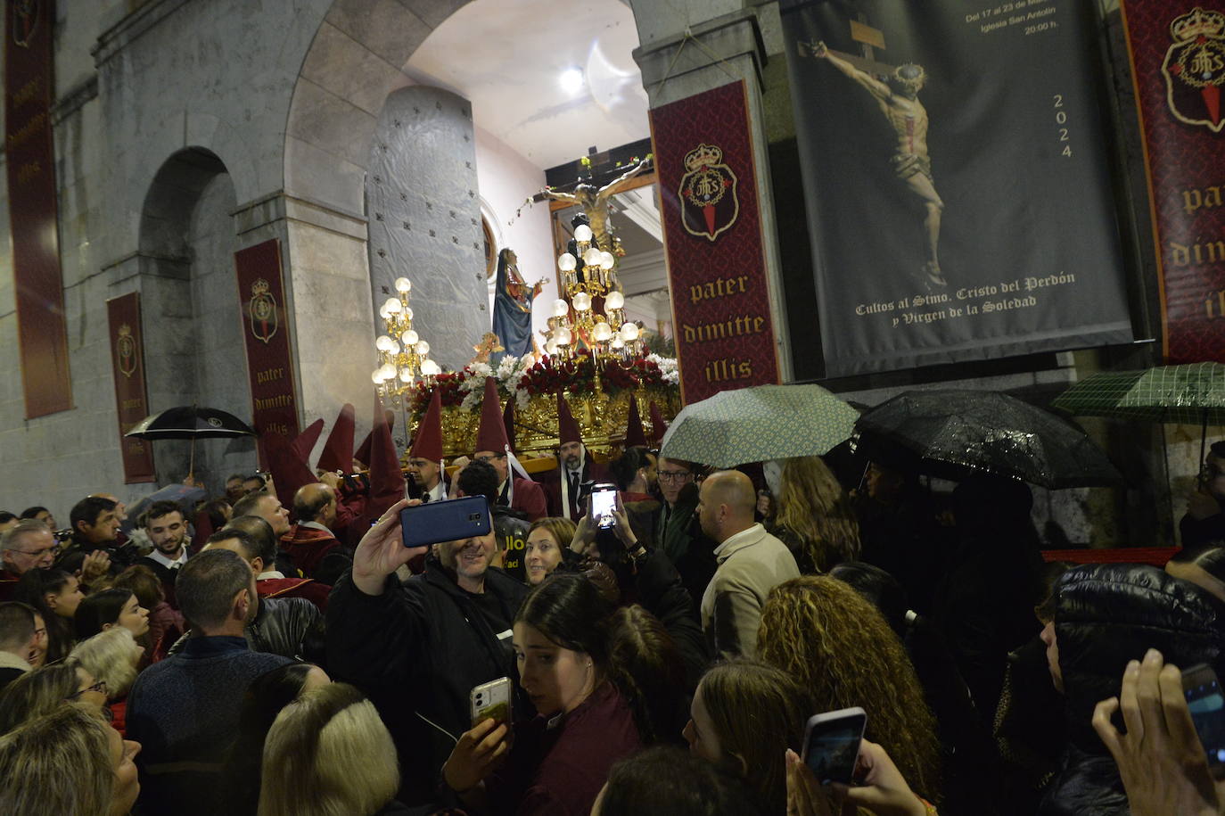 La amenaza de lluvia suspende la Procesión del Perdón en Murcia
