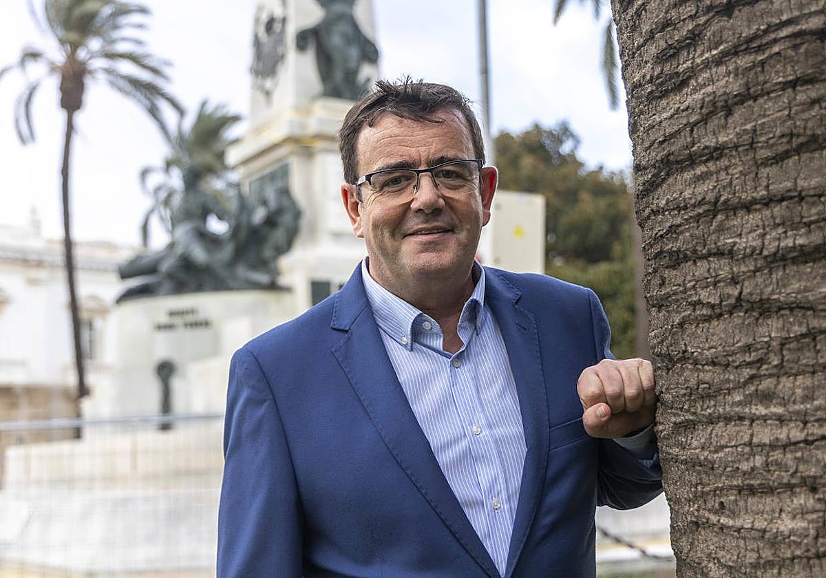 El historiador y profesor, Alfonso Pagán, autor del estudio.