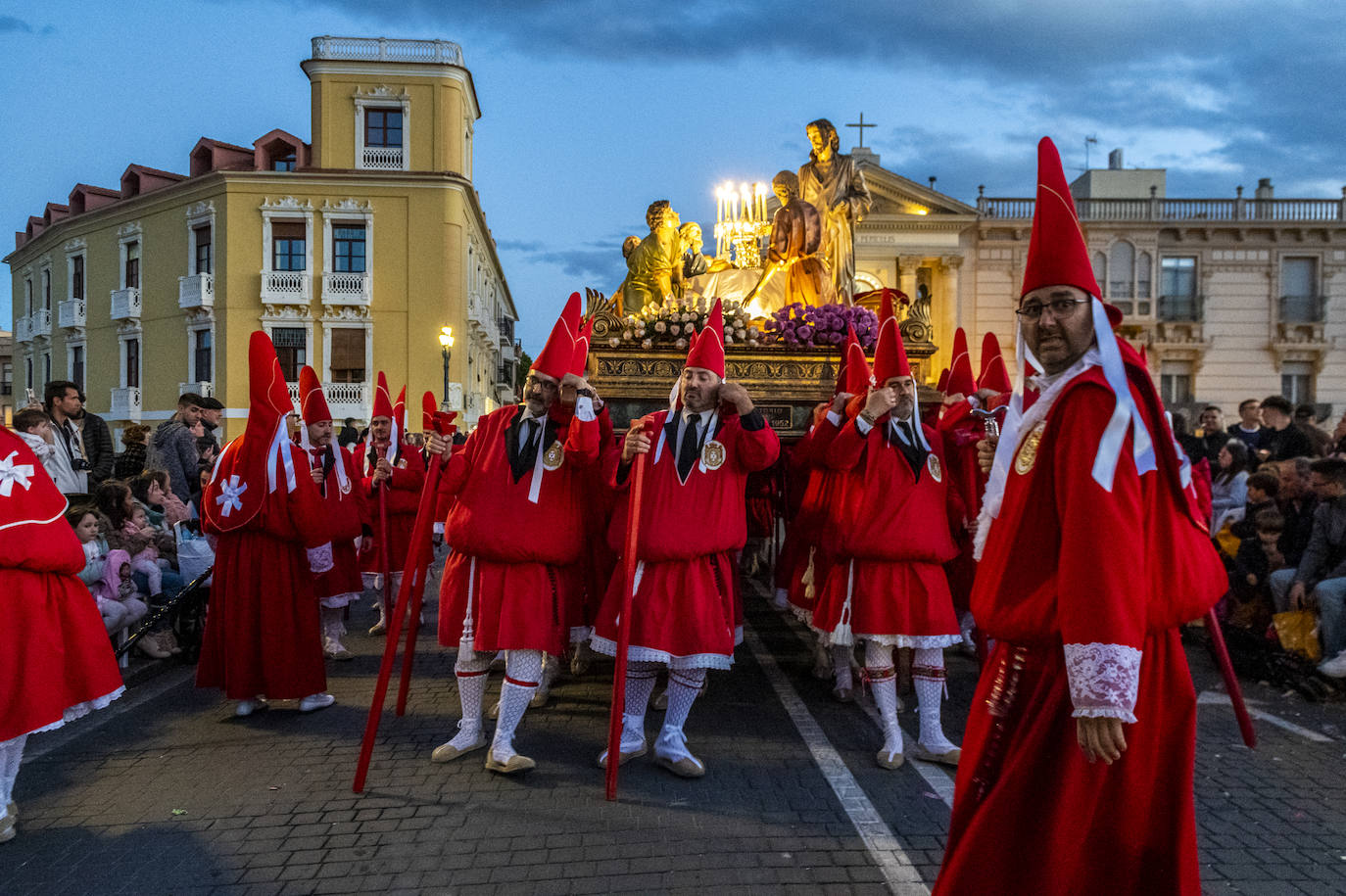 La procesión de los &#039;coloraos&#039;, en imágenes