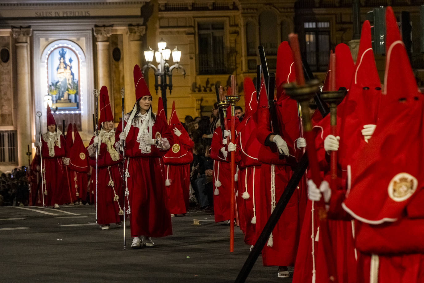 La procesión de los &#039;coloraos&#039;, en imágenes